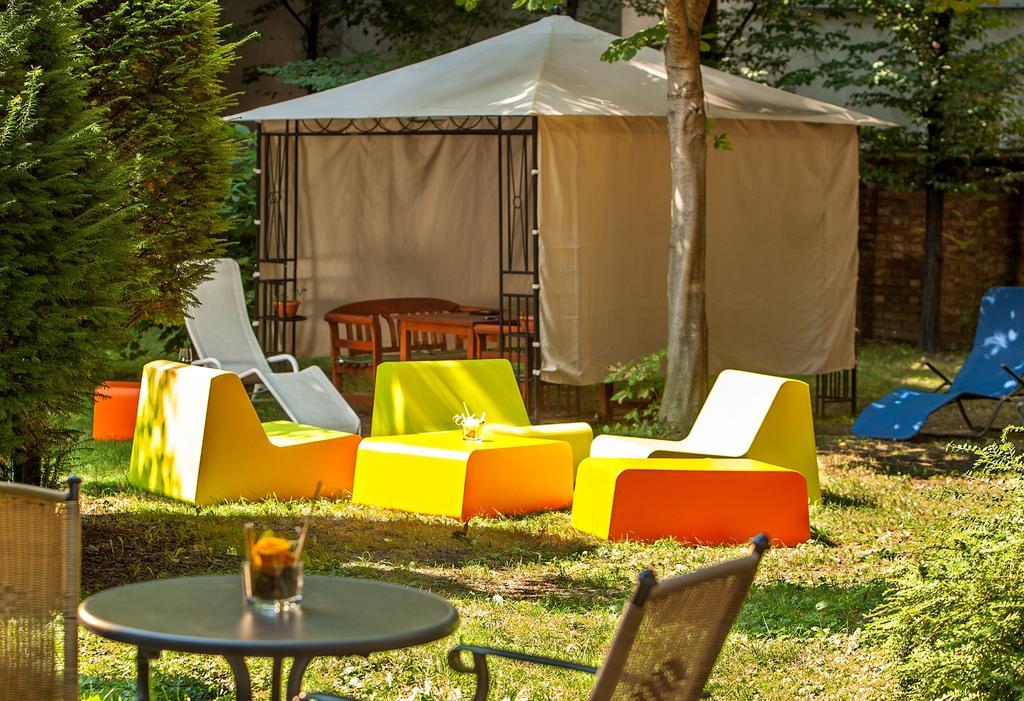 Allyouneed Hotel Vienna2 Экстерьер фото
